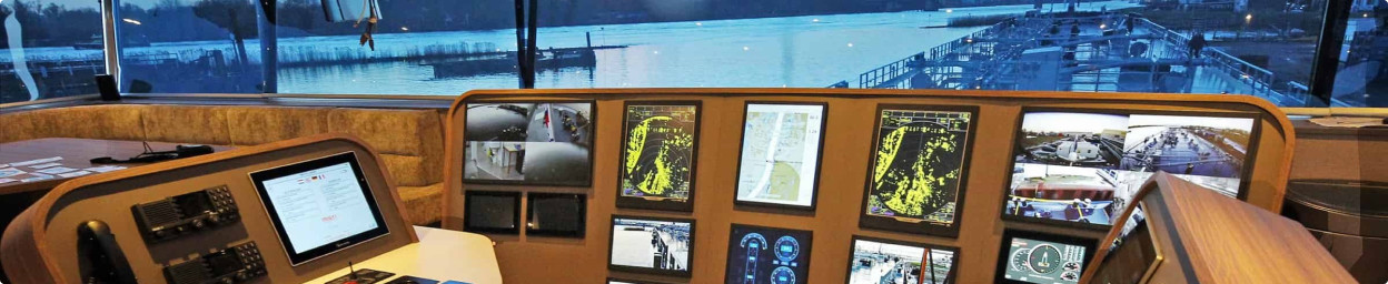 Marine monitors and touchscreen displays